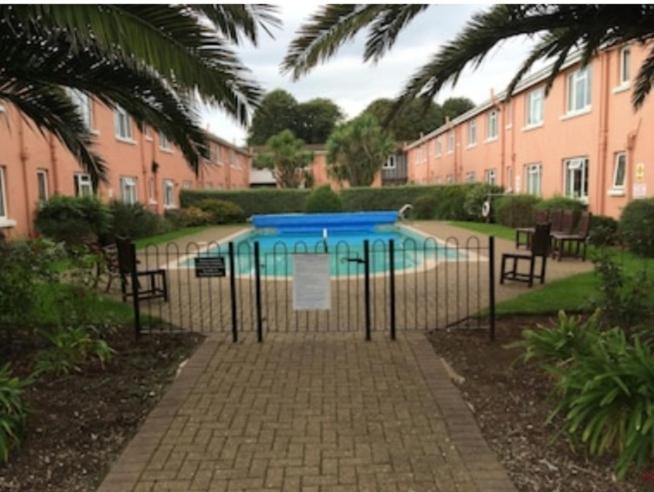 50 New Esplanade Court Apartment Paignton Exterior photo